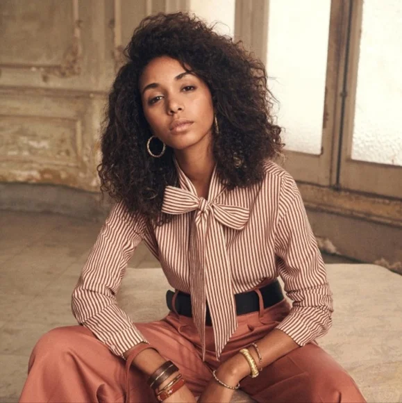 ち*は様 sezane ネイビー長袖トップス ち*は様 sezane ネイビー長袖